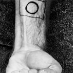 kamera tetoválás a csuklón