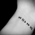 NŐI TEToválás - játékos gombok