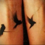 Tetoválás a csuklón NŐ - madárállomány