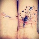 NŐI TETOVÁLÓ pitypang két kézre