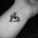 NŐI TETOVÁLÁS jegyzetek