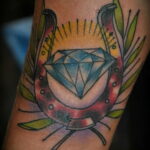 صورة لشم رسم بحدوة حصان 07/22/2021 №689 - رسم وشم حدوة حصان -