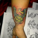 صورة لشم رسم بحدوة حصان 07/22/2021 №687 - رسم وشم حدوة حصان -