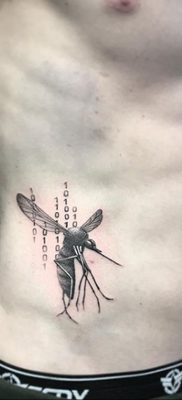 Zdjęcie tatuażu komara 25.04.2020 №012 -tatuaż komara-