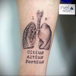 Zdjęcie tatuażu z ludzkimi płucami 23.03.2020 №028 -tatuaże płuc-