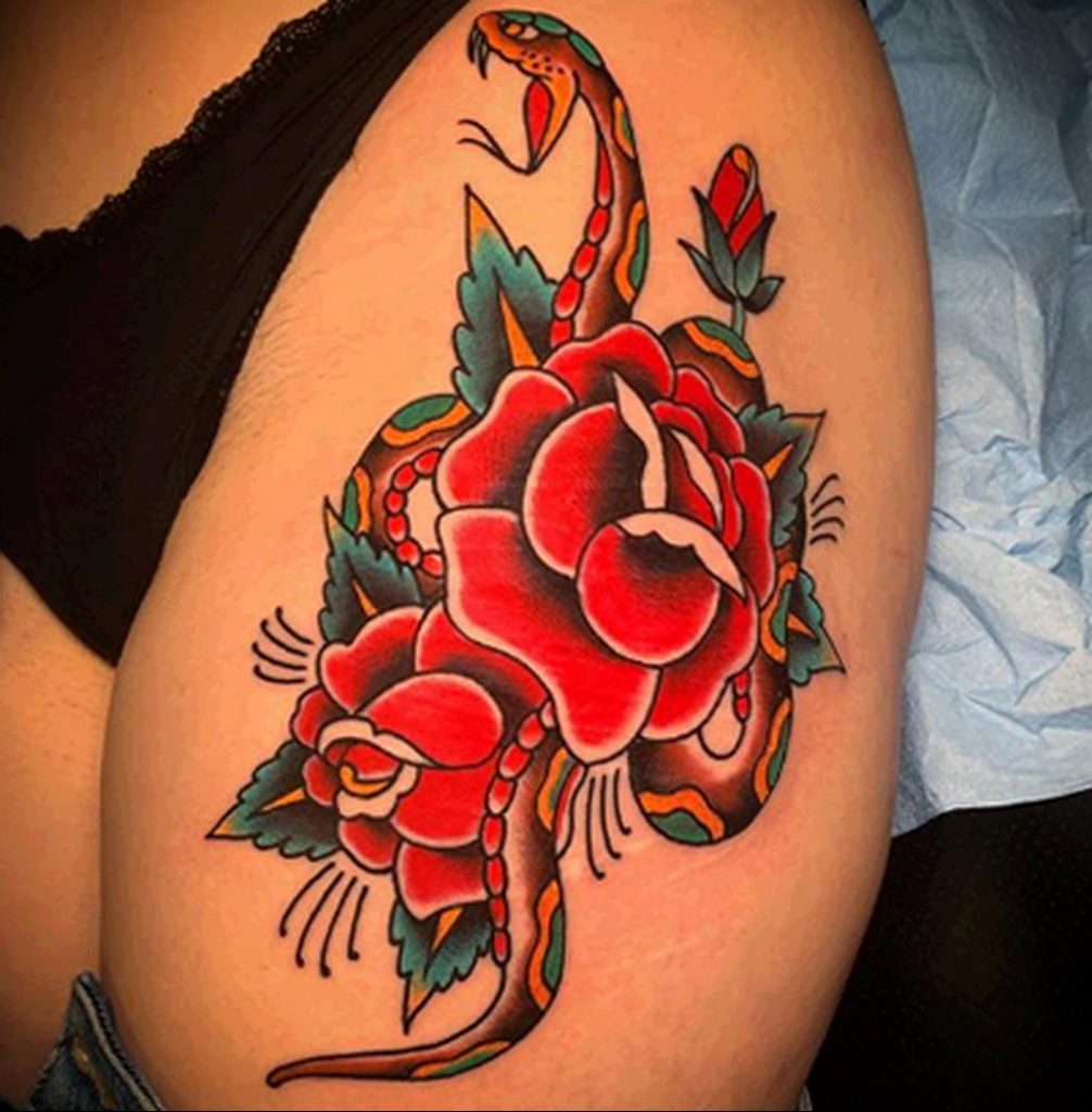 Przykładowe zdjęcie tatuażu z różą na Walentynki ze strony 8