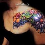 tetoválás a vállán 3d