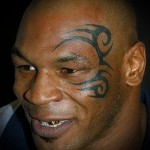 minta tetoválás az arcon Mike Tyson