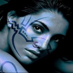 lány arc tetoválás