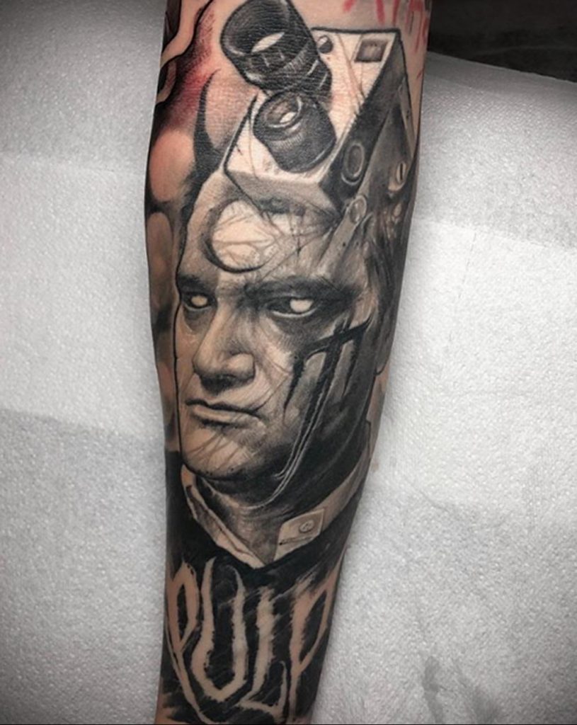 Pewnego razu w Hollywood - Najlepszy aktor - Brad Pitt - Tattoo Photo 1