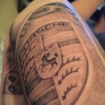 Fénykép tetoválásról logóval 03/15/2020 №002 -tetoválás logó-