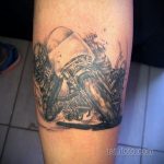 صورة وشم بدراجة نارية 08/29/2020 №011-وشم موتو-