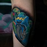 صورة وشم بدراجة نارية 08/29/2020 №062-وشم موتو-