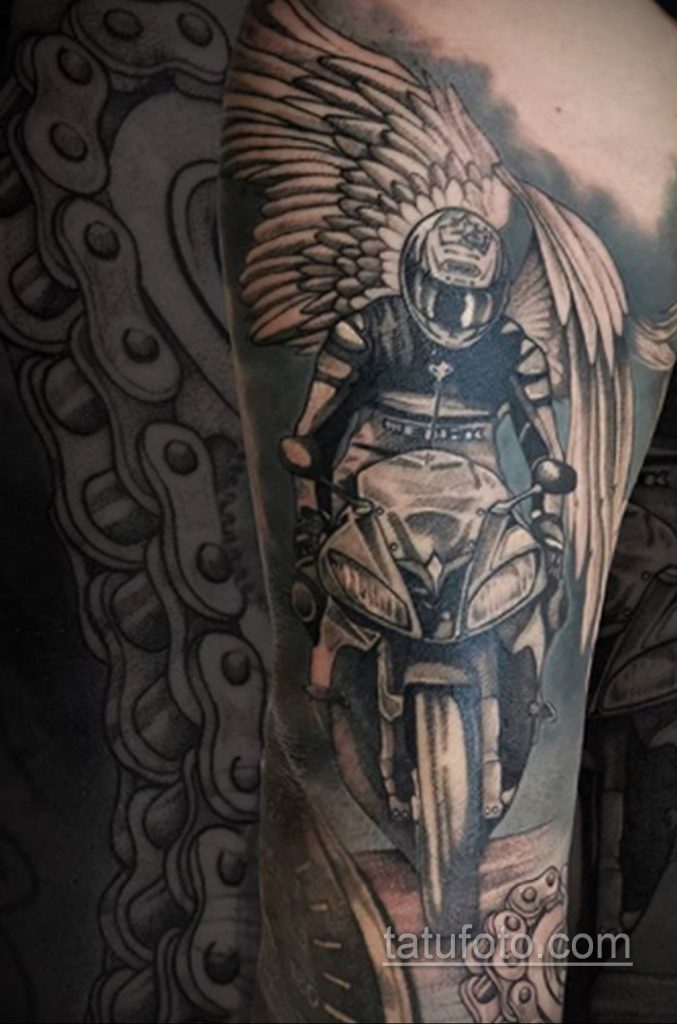 صورة وشم بدراجة نارية 08/29/2020 №063-وشم موتو-