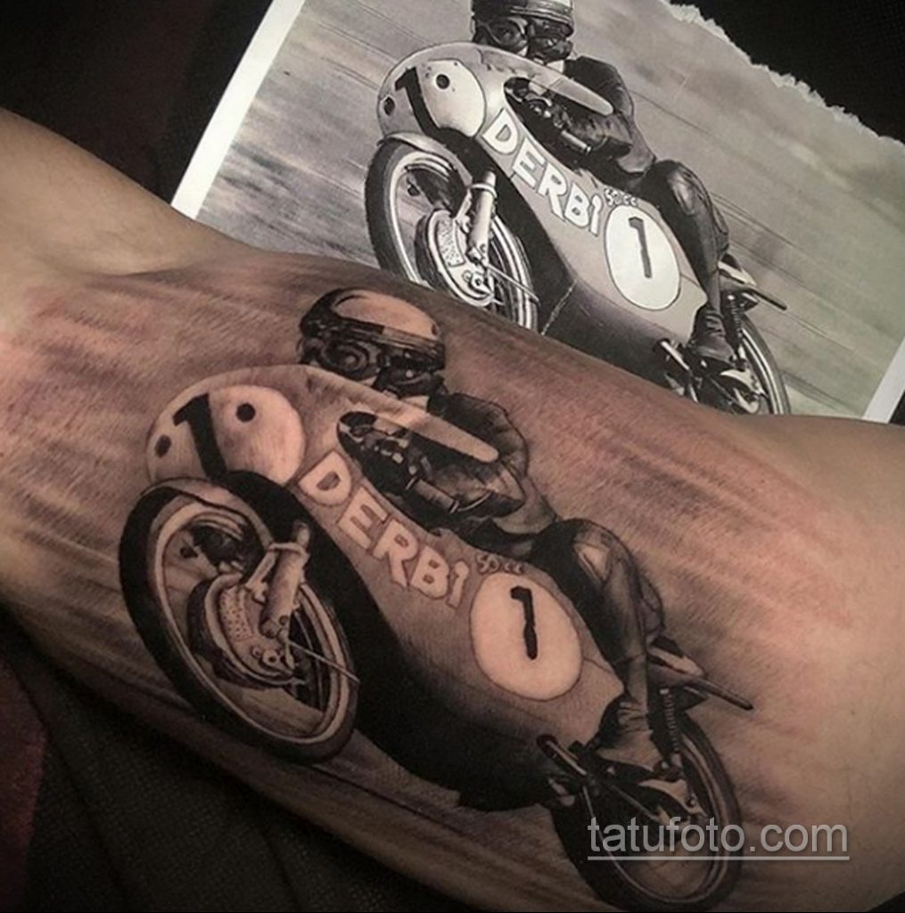 صورة وشم بدراجة نارية 08/29/2020 №051-وشم موتو-