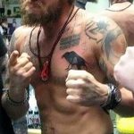 fotó Tom Hardy tetoválásáról 2017. 08. 07. №029 - Tom Hardy tetoválása_