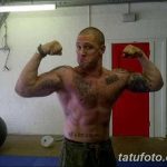 fotó Tom Hardy tetoválásáról 2017. 08. 07. №035 - Tom Hardy tetoválása_