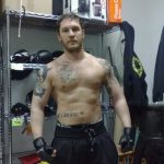 fotó Tom Hardy tetoválásáról 2017. 08. 07. №044 - Tom Hardy tetoválása_