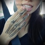 Tatuaże na dłonie dla dziewczynek 3