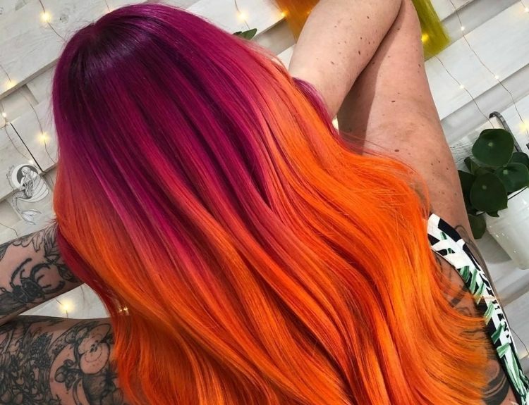 Trendy účesy Letné ženy Oranžová Ombre Trend Tequila Sunrise Farba vlasov