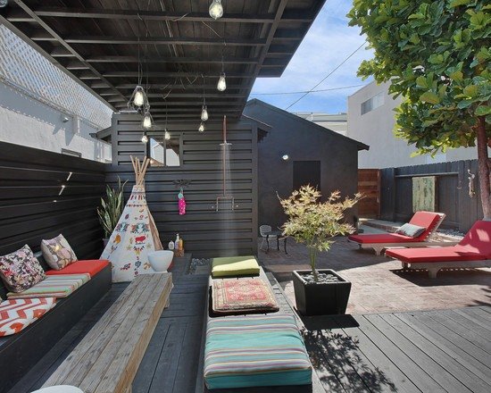 nápady na terasu, záhradný baldachýn, sedáky, ležadlá