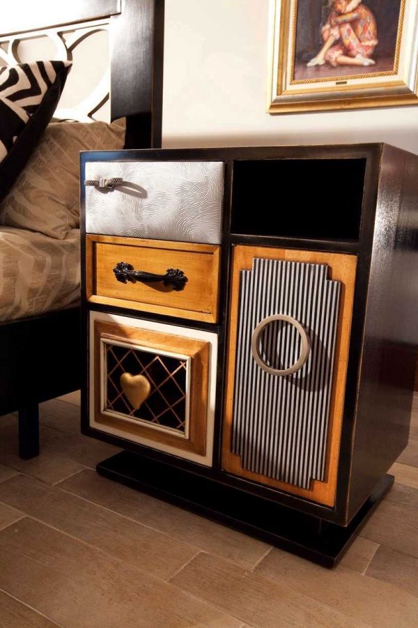 Dizajnové dvere odkladacieho stolíka Nočný stolík nočný stolík punk lola glamour