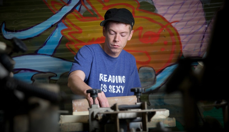 Tričko s potlačou - čítanie je príťažlivé cool tričká utláčajú spisy myšlienok