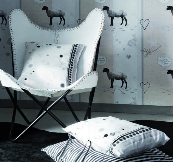 tapeta vytvára motívy sama o sebe dekorácia steny detskej izby tapeta vytvára motívy v detskej izbe