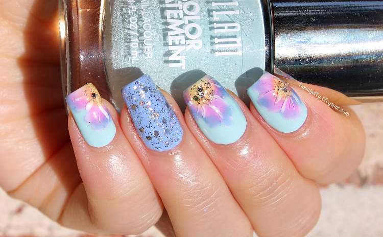 Trendové letné batikované nechty gélové nechty si vyrobte sami