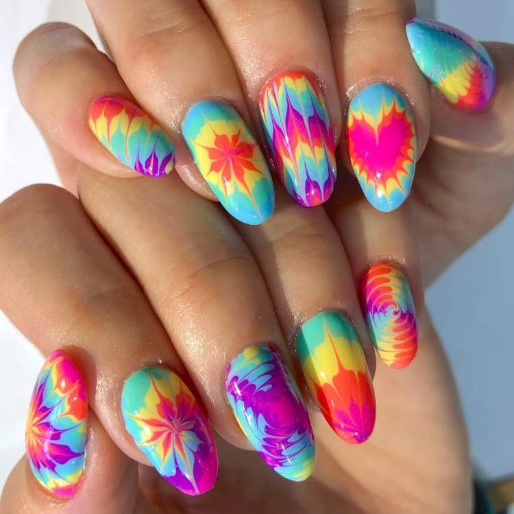 Rainbow Nails Vzory na farbenie nechtov, trendy na nechty