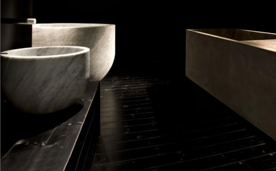 Vybavenie kúpeľne mramorová vaňa Vaselli