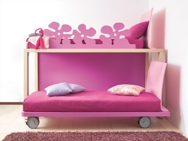 nápady na nábytok-posteľ z masívu-ružové kvety dekorácie ochranná doska