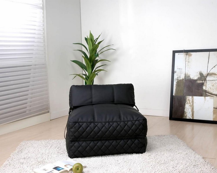 kreslo-kreslo-detská izba-čierno-biely-huňatý-koberec