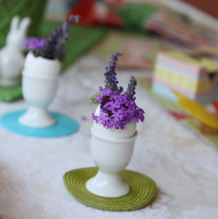 dekorácia stola-veľkonočné-urob si-sám-mini-vajíčko-váza-šálka-vajíčko-zabudni-nie-nie