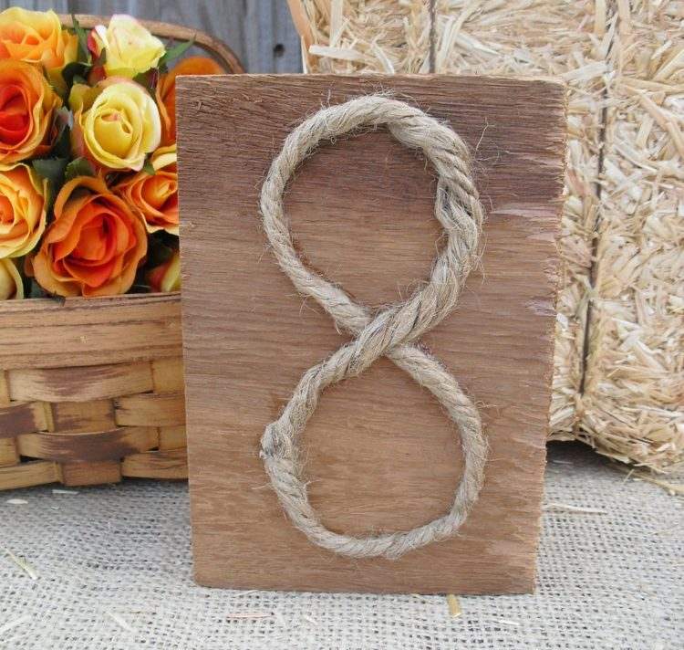 stolne cisla-svadba-drevena-priadza-lepidlo-jesenna-stolna-dekoracia-rustikalna