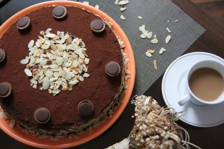 Recept na pečenie koláča Toffifee kakaové mandle