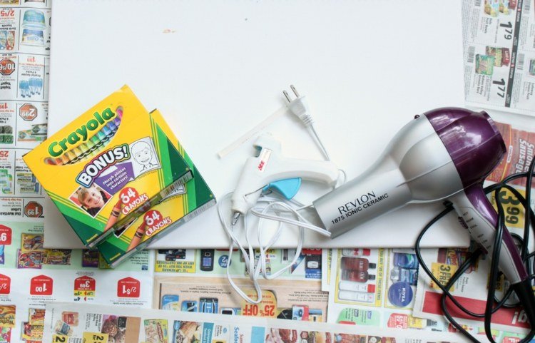 obrázok voskové pastelky roztaviť sušič vlasov remeselné potreby