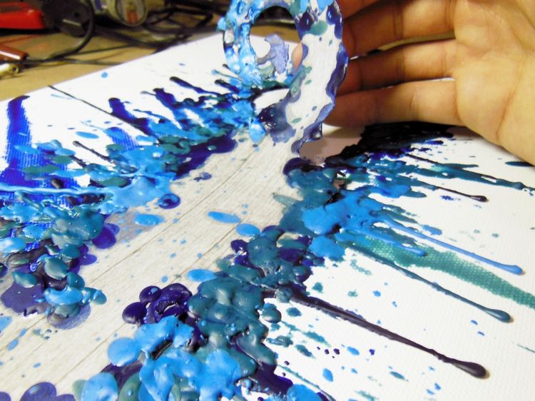 voskové pastelky roztaviť sušič vlasov obrázky nápady morské koníky