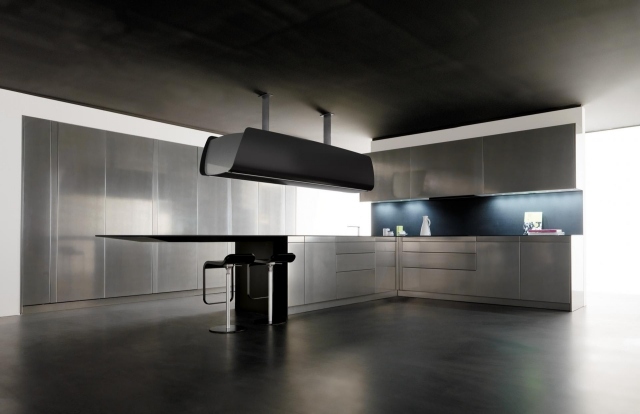 High-tech kuchynský dizajnový tekutý kovový lak z uhlíkových vlákien