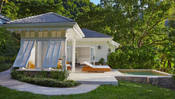 Villa Karibik plavecký bazén Útulné prostredie ležadlo St-Lucia Tropická vila Karibský bazén Ambience ležadlo St-Lucia