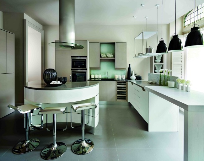 smallbone kuchyňa značka europa okrúhly ostrovček biela nerez