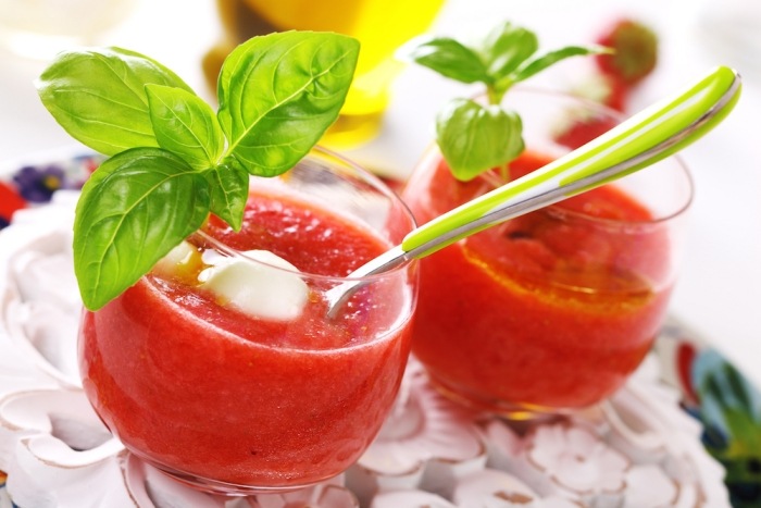 studená polievka-leto-recepty-španielsky-gaspatcho