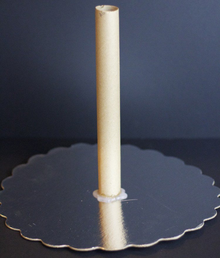 koláč-toaletný papier-urob si sám-návod-podpora-konštrukcia