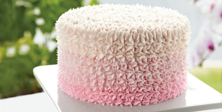 koláč-ombre-maslo-krém-obloha-šišky