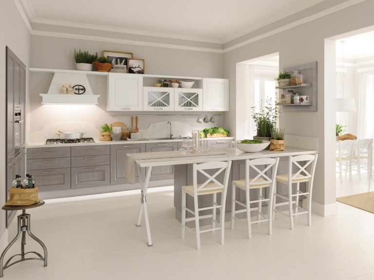 moderná kuchyňa s vidiecky pôsobiacimi prvkami-barové pultové barové stoličky-rastliny tradičná kuchyňa s prvkami vidieckeho vzhľadu-barová pultová barová stolička-rastliny