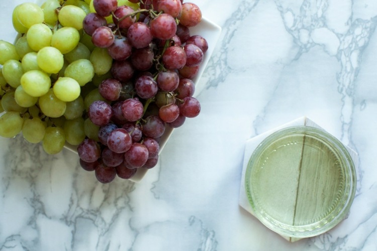 vlastnosti starostlivosť olej z hroznových jadier pokožka tvár vlasy na tele