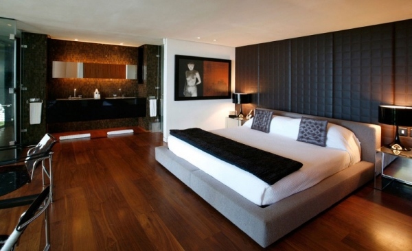 luxusné sídlo v spálni v kapskom meste, kožené obloženie