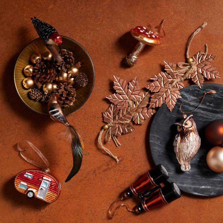 Trend farby Vianoce 2019 Ozdoby na vianočný stromček spájajú nápady