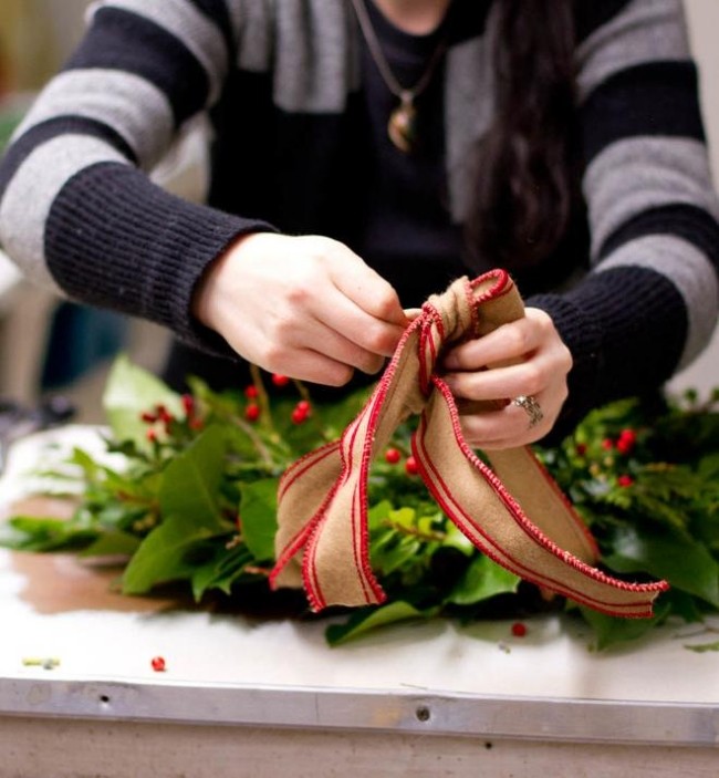 Veniec na dvere zimné kúzlo drotár inštrukcia slučka Veniec z dverového vienka, zimná inštrukčná slučka
