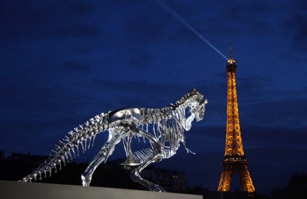 Socha Moderné umenie Paríž-Eiffelova veža T-Rex Socha Moderné umenie Paríž-Eiffelova veža T-Rex Saurian